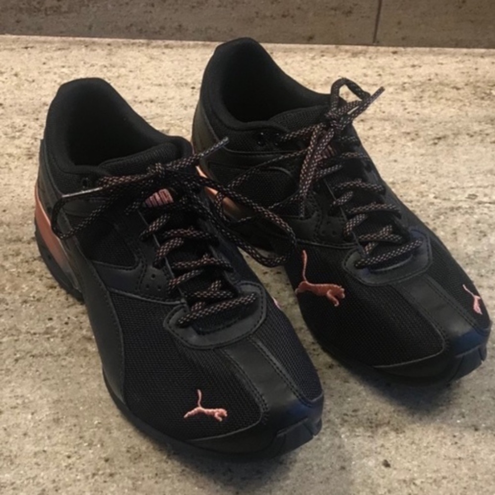 Like New! Pink & Black Puma Sneakers